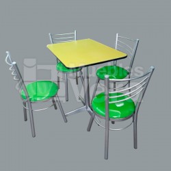 JUEGO DE 4 SILLAS EN METAL COMERCIAL CON RESPALDO CURVO