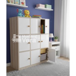 ESTANTE CON PUERTA PARA NIÑOS